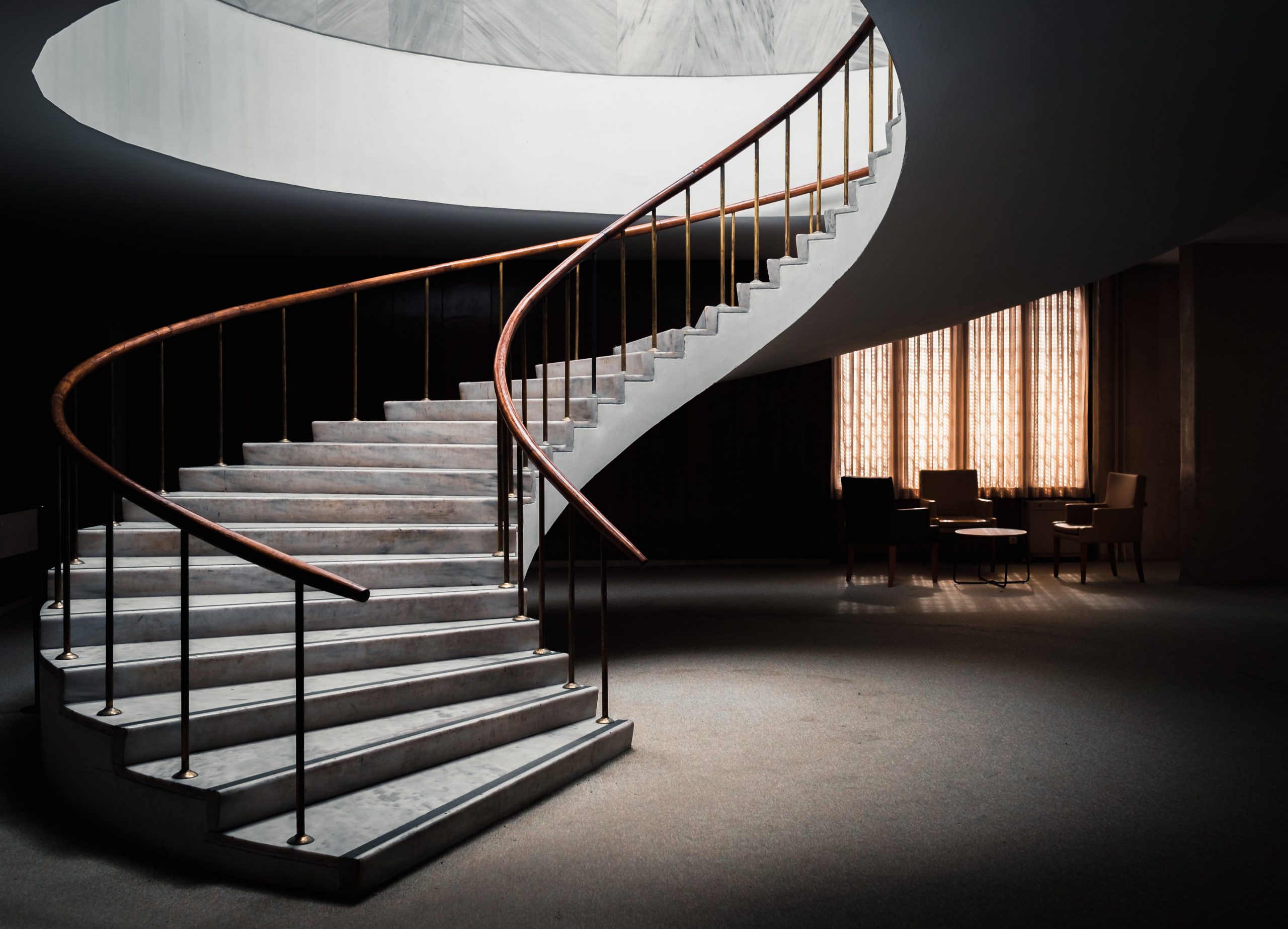 You are currently viewing Exploring Historical Staircases: Architectural Wonders